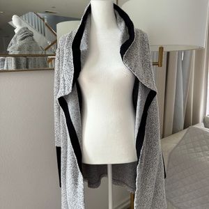 BNCI Cardigan Women's Size Medium